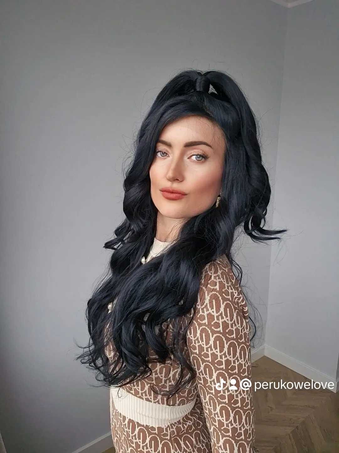 Peruka czarna z kucykiem lace front kręcone długie włosy jak naturalne