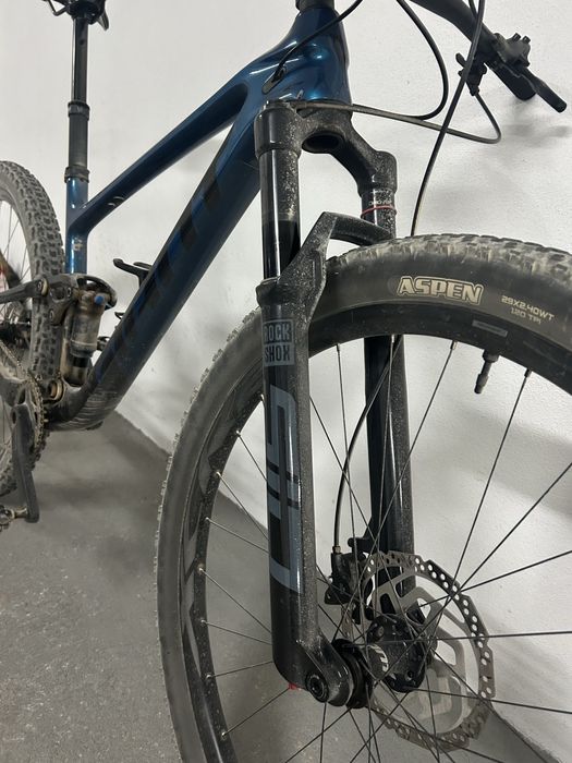 Giant Anthem suspensão total