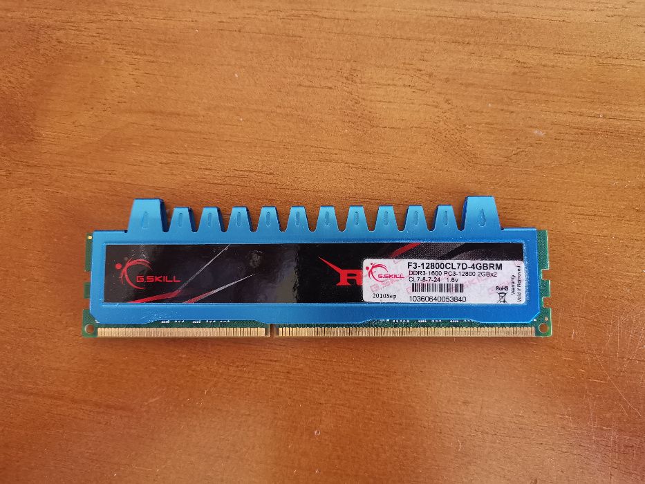 Memórias G-SKILL Ripjaws 4GB DDR3 1600