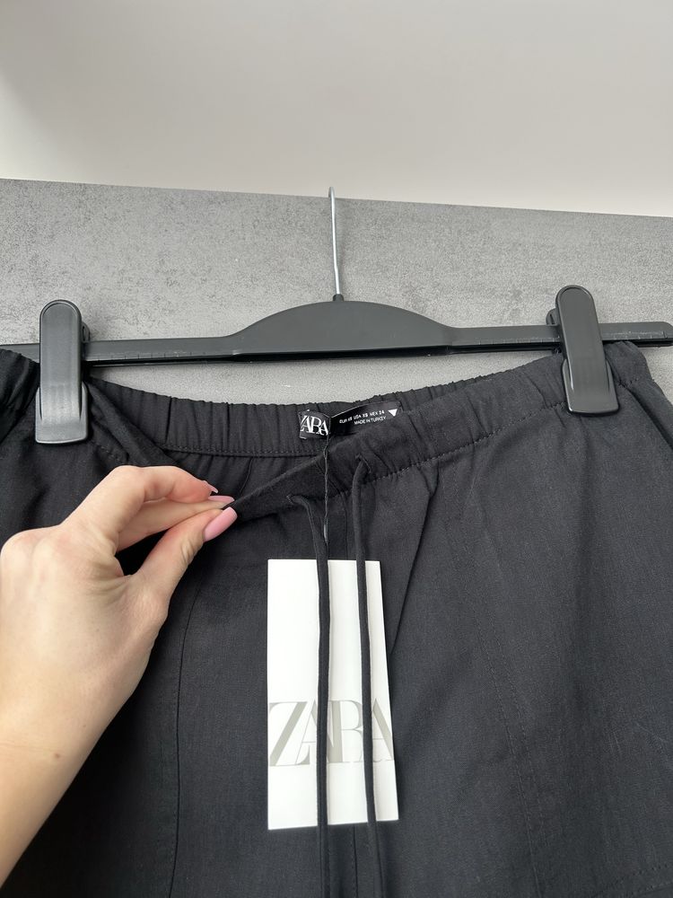 Nowe z metką czarne spodnie ZARA xs 34 joggery do kostek, kieszenie