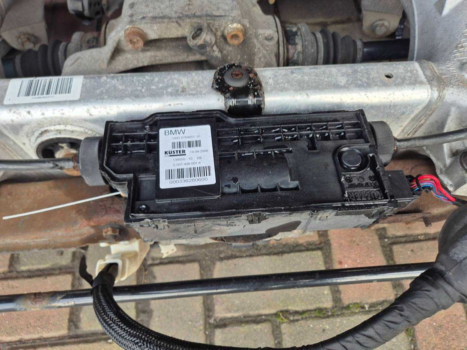 задня балка ричаг цапфа редуктор супорт бмв 7 серія F01