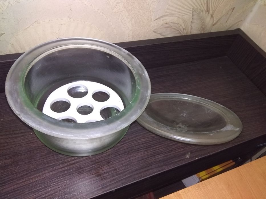 продам Эксикатор лабораторный