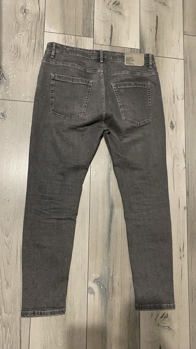 Spodnie PULL&BEAR 44 CAROT męskie jeansy ciemnoszare bawełna