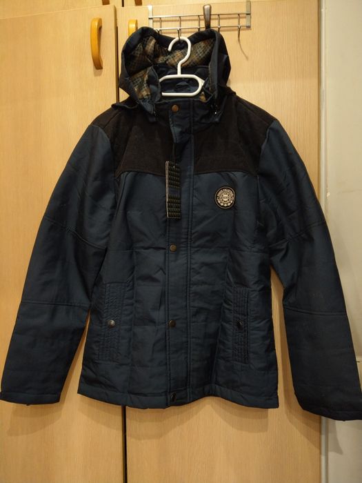 kurtka przejsciowa z kapturem