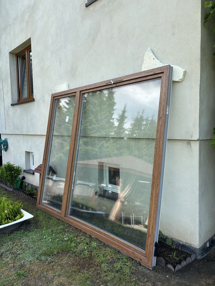 Nowe okno tarasowe, balkonowe PCV 228,5cm x 266cm, trzyszybowe