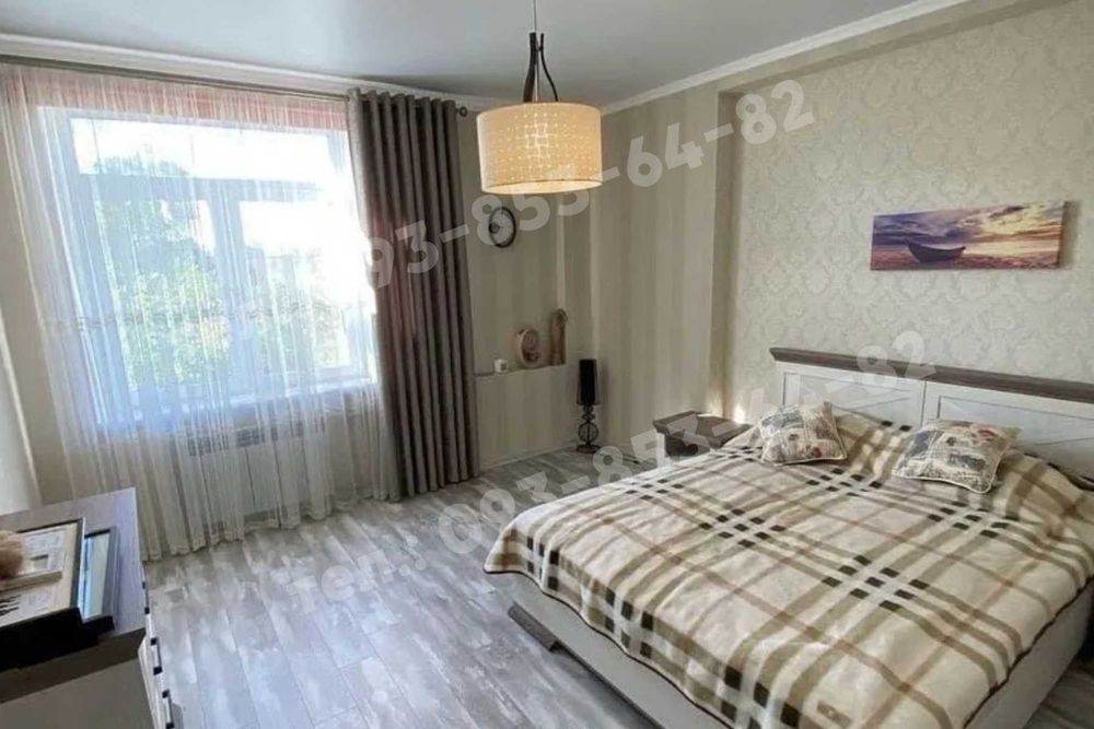 Поклейка обоев не дорого / частный мастер / Дарницкий р-н / обої /Київ