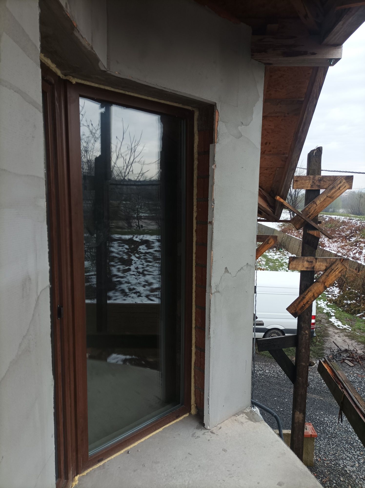Продам новобудову на набережній.