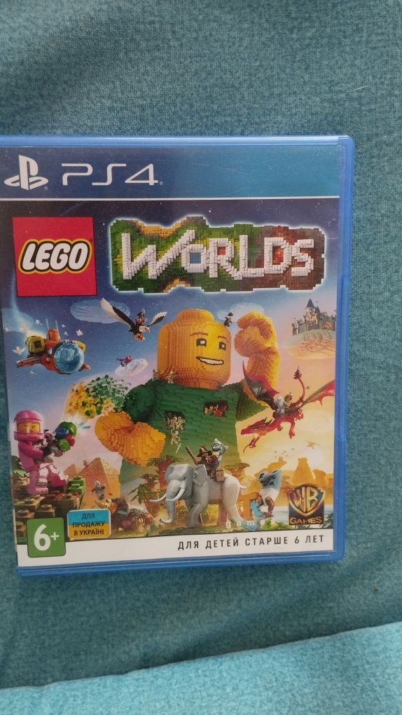 Продам игру lego worlds