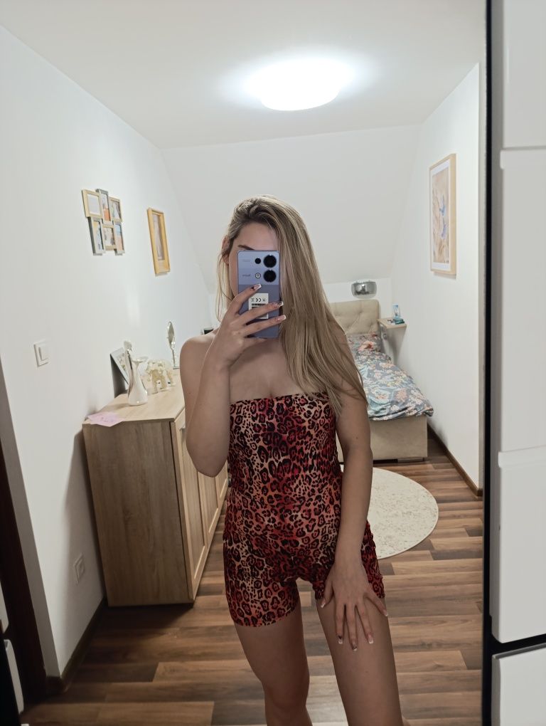 Kombinezon hiszpanka odkryte ramiona nowy sexy krótki impreza XS s