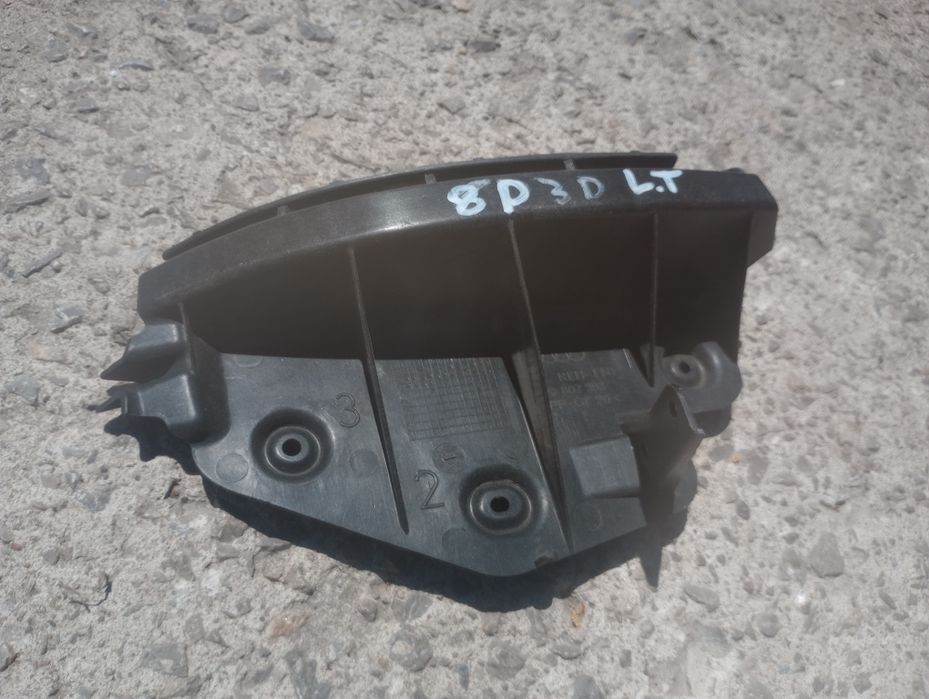 Audi a3 8 P ślizg zderzaka karoserii lewy tył tylny