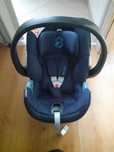 Fotelik samochodowy Cybex Aton 5 z bazą w komplecie.