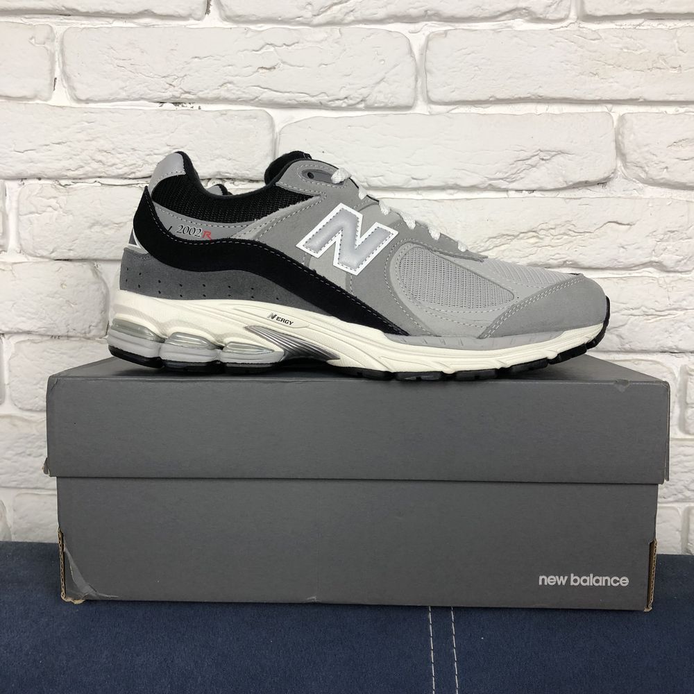 Кросівки New Balance 2002R M2002RSG оригінал