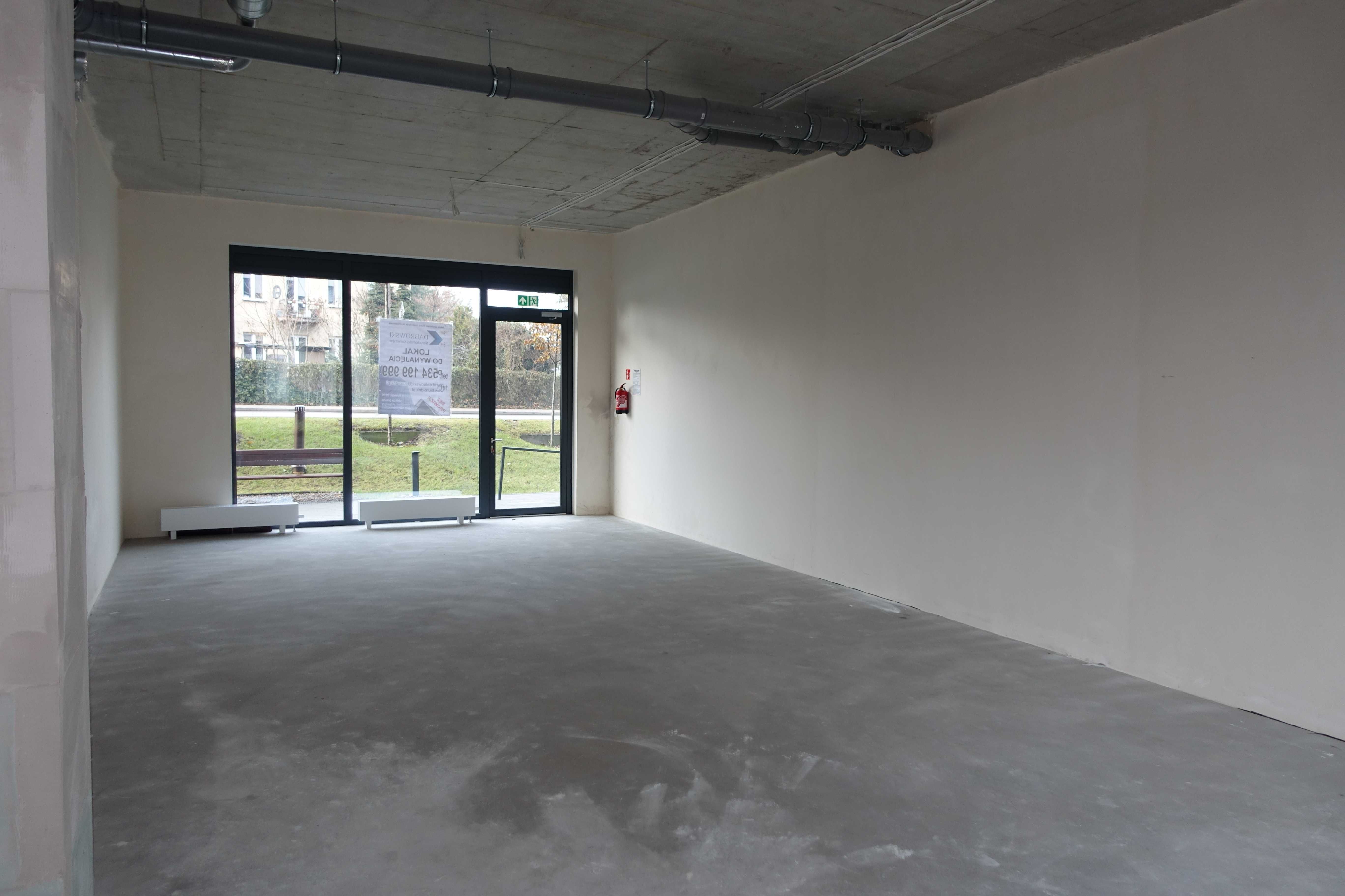 lokal 74 m2 przy stacji PKP Pruszków Waryńskiego 5/7, parter, witryny
