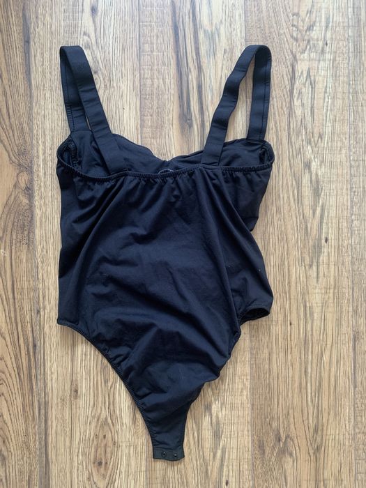 Drapowane body zara M strój czarny