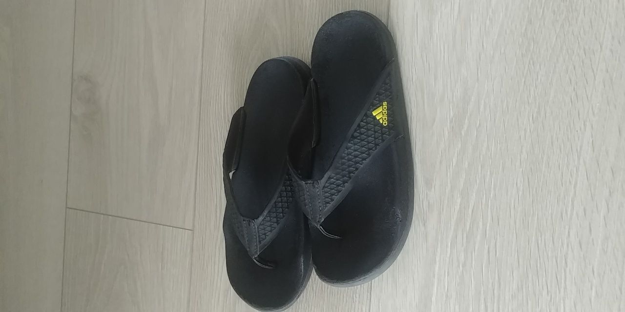 Adidas klapki dziecięce długość 21cm