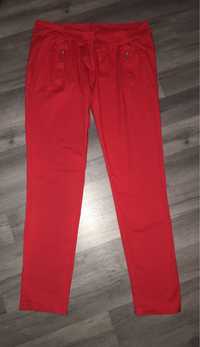 Bawelniane, czerwone spodnie