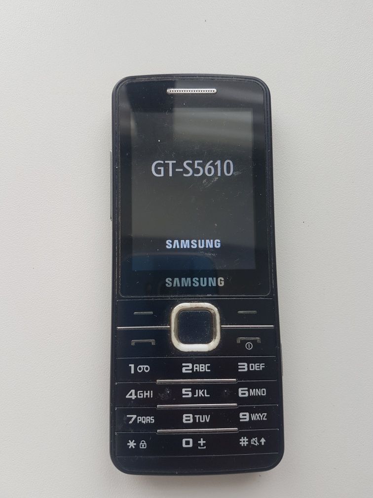 Do kolekcji - samsung gts5610 - czarny