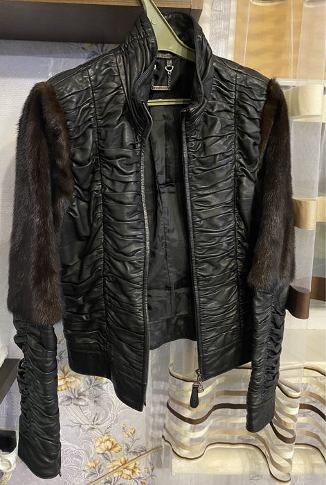 ADAMO кожаная куртка с норковыми рукавами