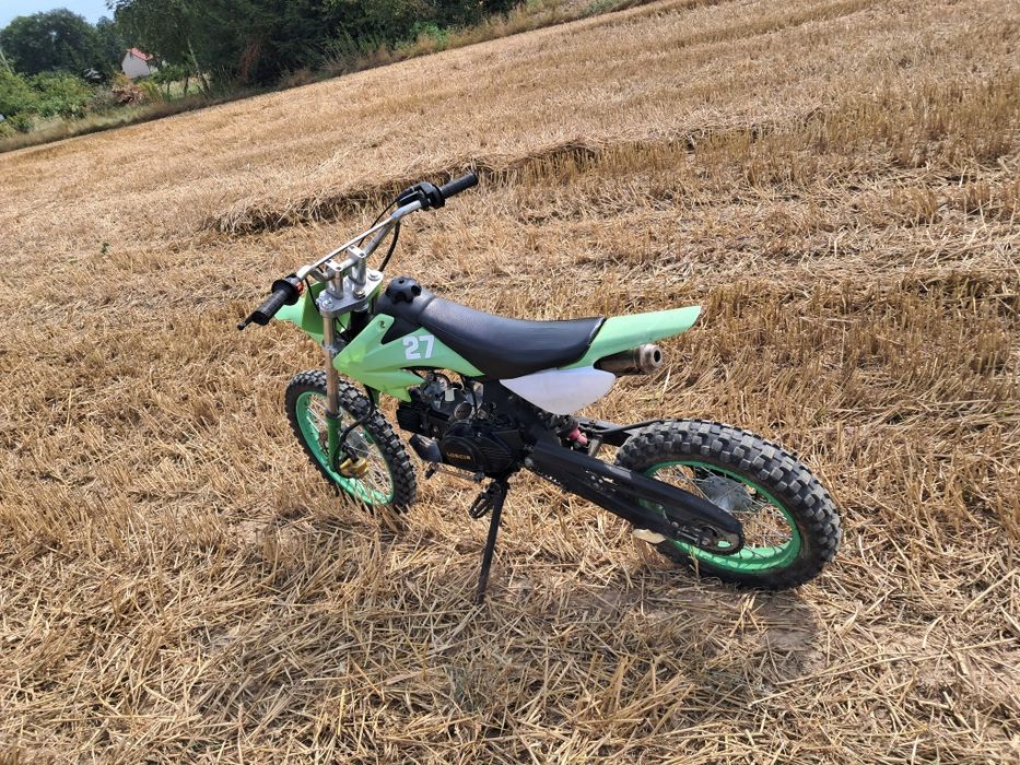 Cross Loncin 125