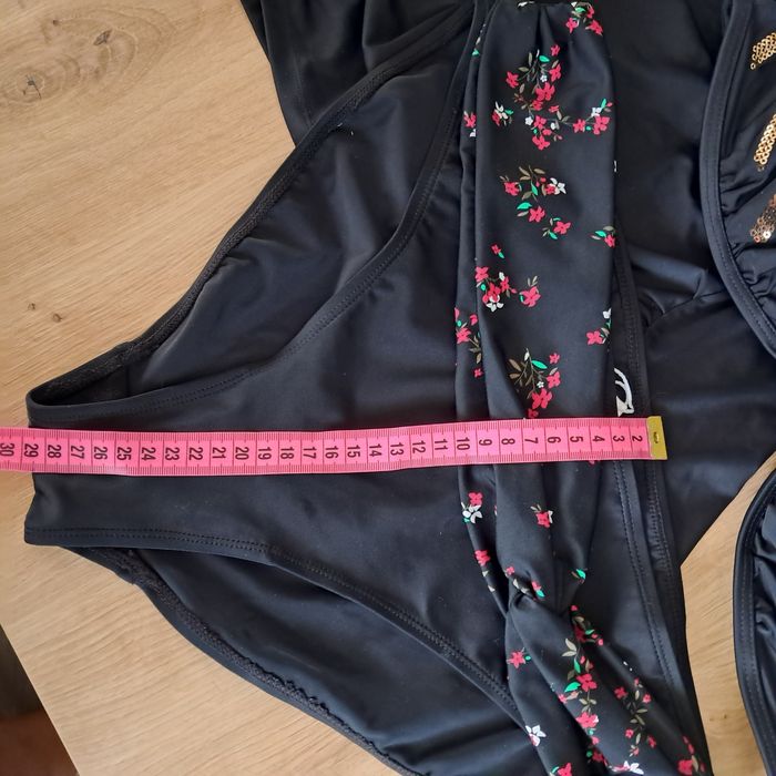 44 90D lub 95D,90E Nowy 3-częściowy strój kąpielowy bonprix z tankini