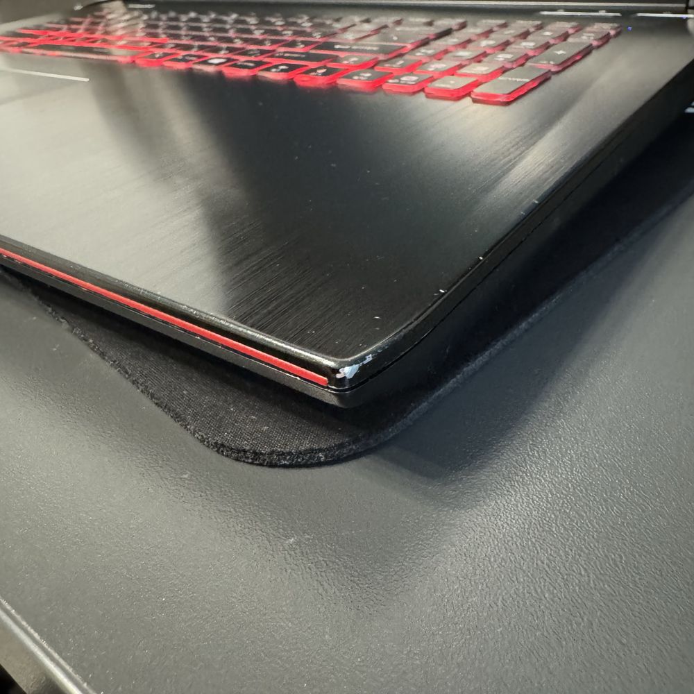 MSI GE72 Apache Pro (GTX 1070 8gb | SSD+HDD)