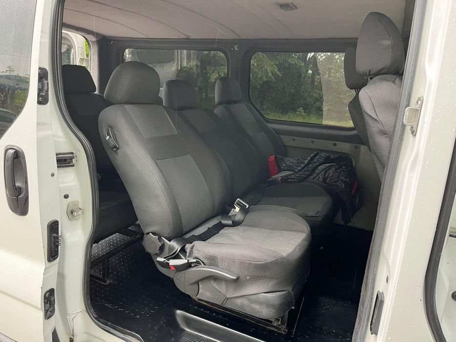 Renault Traffic пасажир