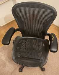 Herman Miller Aeron B