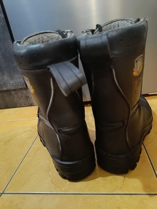 Пожежні берці,  пожежні ботінки розмір 43 бренд Volkl Німеччинина 2900