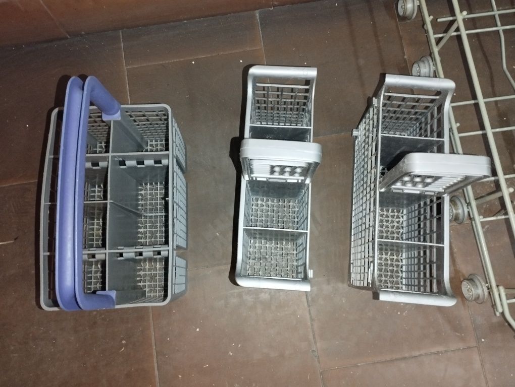 Cesto talheres máquina loiça