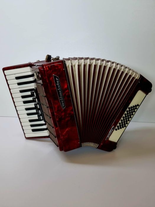 Weltmeister Stella 40 basów