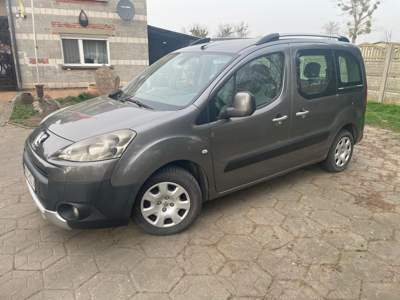 Peugeot Partner Tepee 1.6 HDI ( Berlingo)