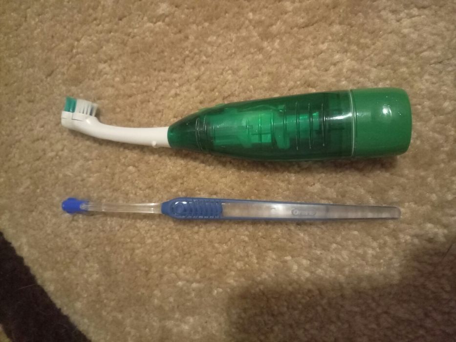 зубная щетка oral b, Colgate