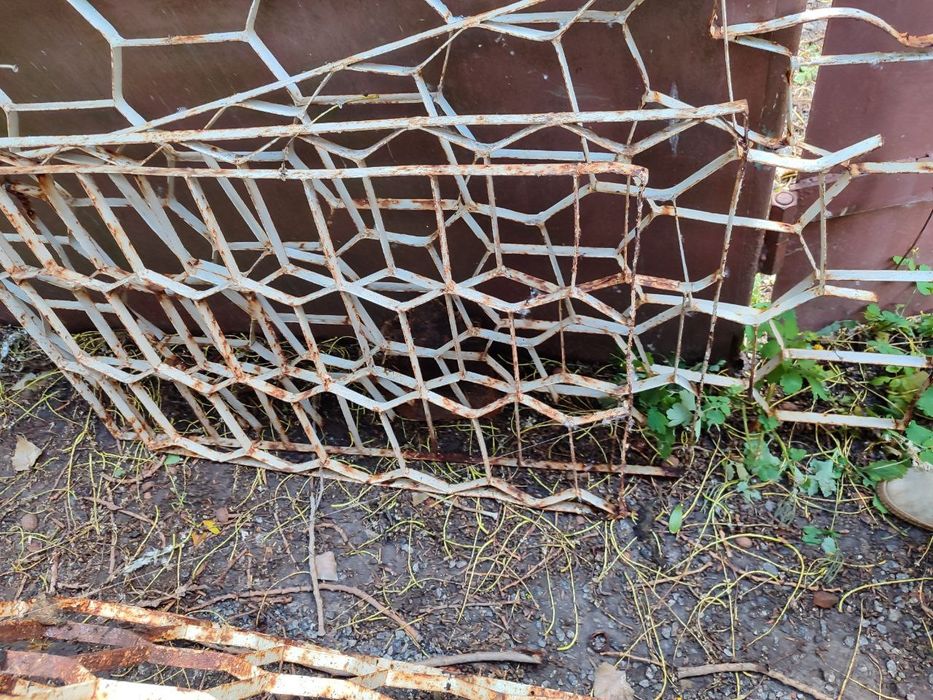 Кутник арматура швелер двутавр проволока 6 б/в, ящики двері решітки