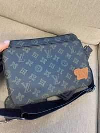 Мужская сумочка от Louis Vuitton