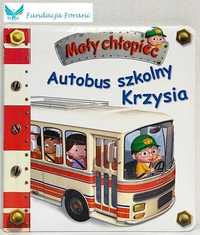 Mały chłopiec. Autobus szkolny Krzysia - K8571