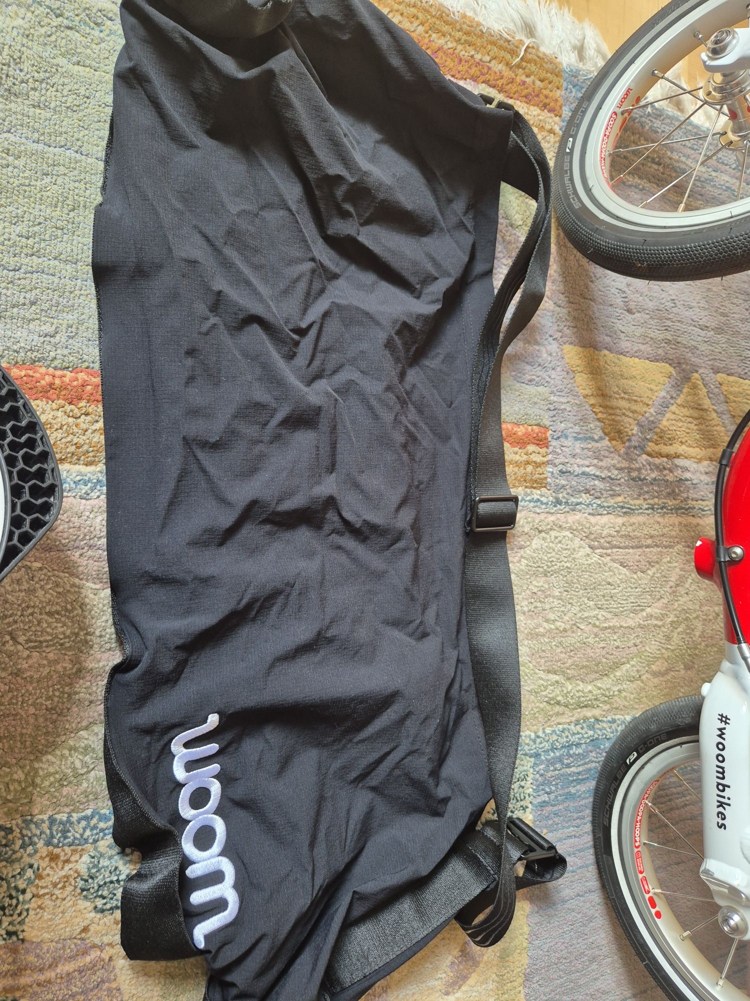 Rower Woom 1 biegowy 12cali + kask + torba do noszenia roweru