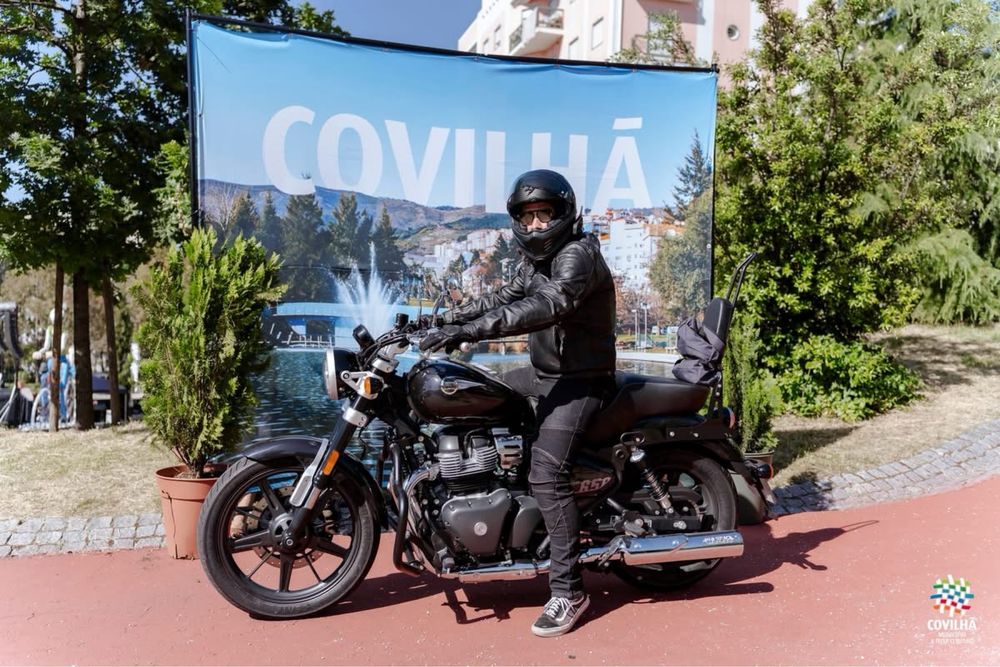 NOVA!!!   Royal Enfield Super meteor 650 VALOR SEM EXTAS 6750€
