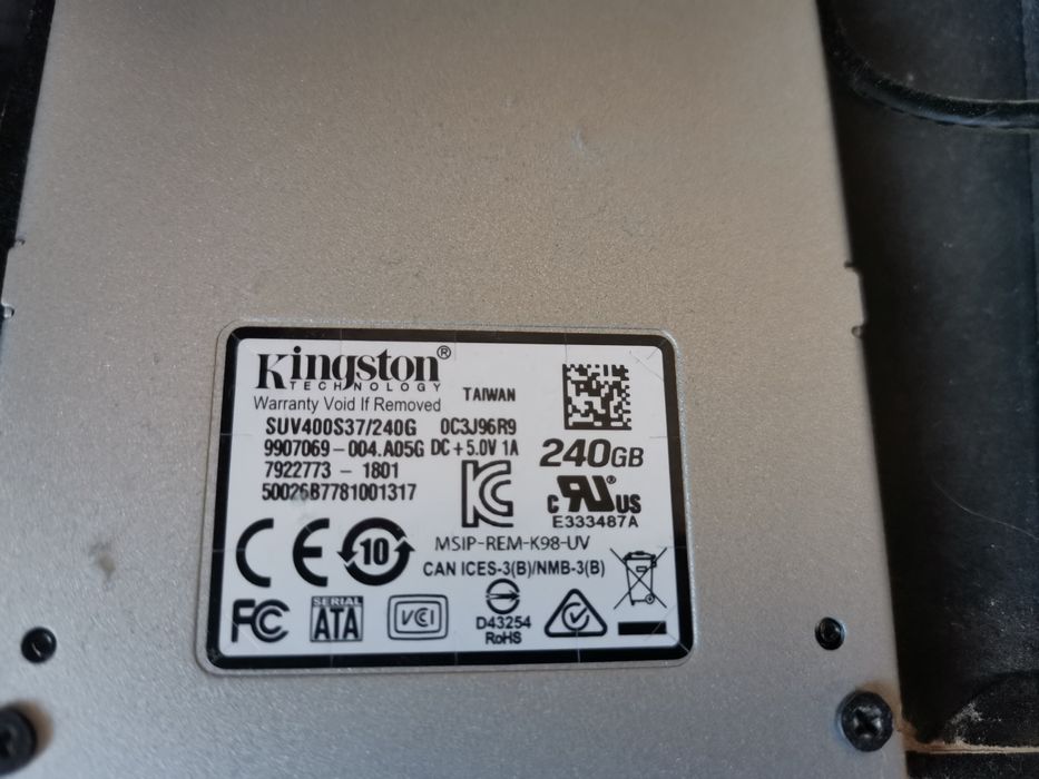 Продам ssd Kingston SUV400S37/240G