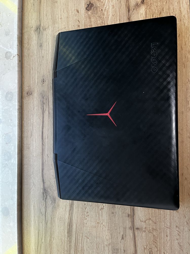 Lenovo Legion Y720