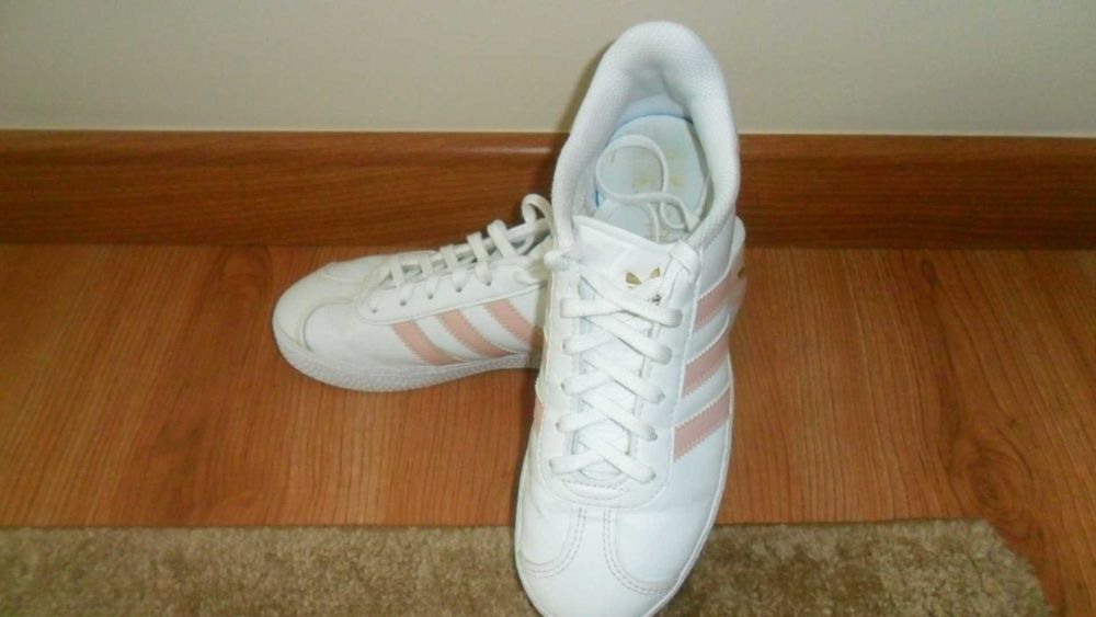 Ténis Adidas Gazelle nº 34 usados
