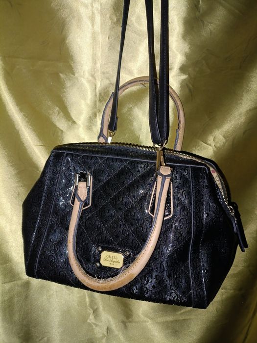 Guess сумка.   .