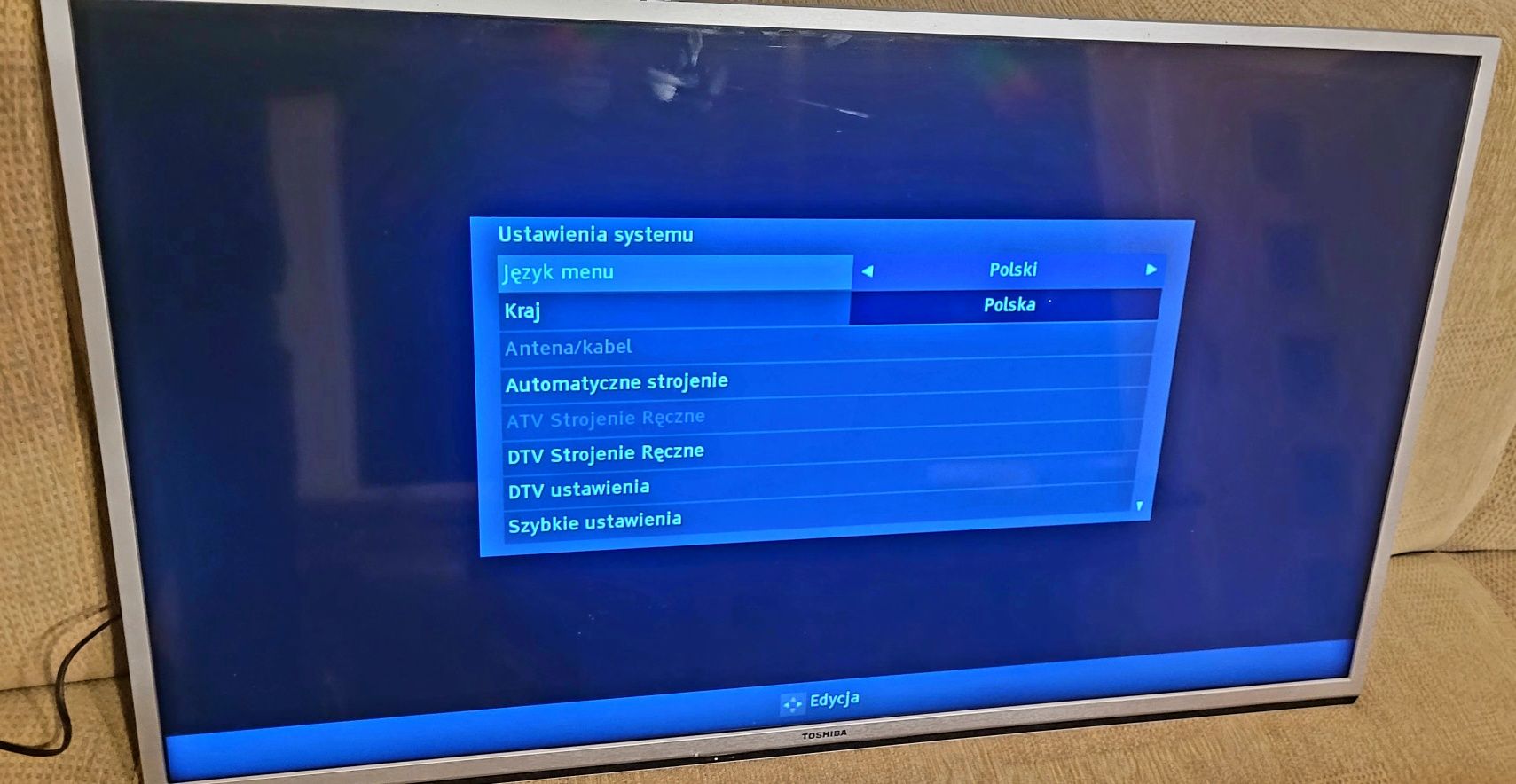 Telewizor Toshiba  46 cali