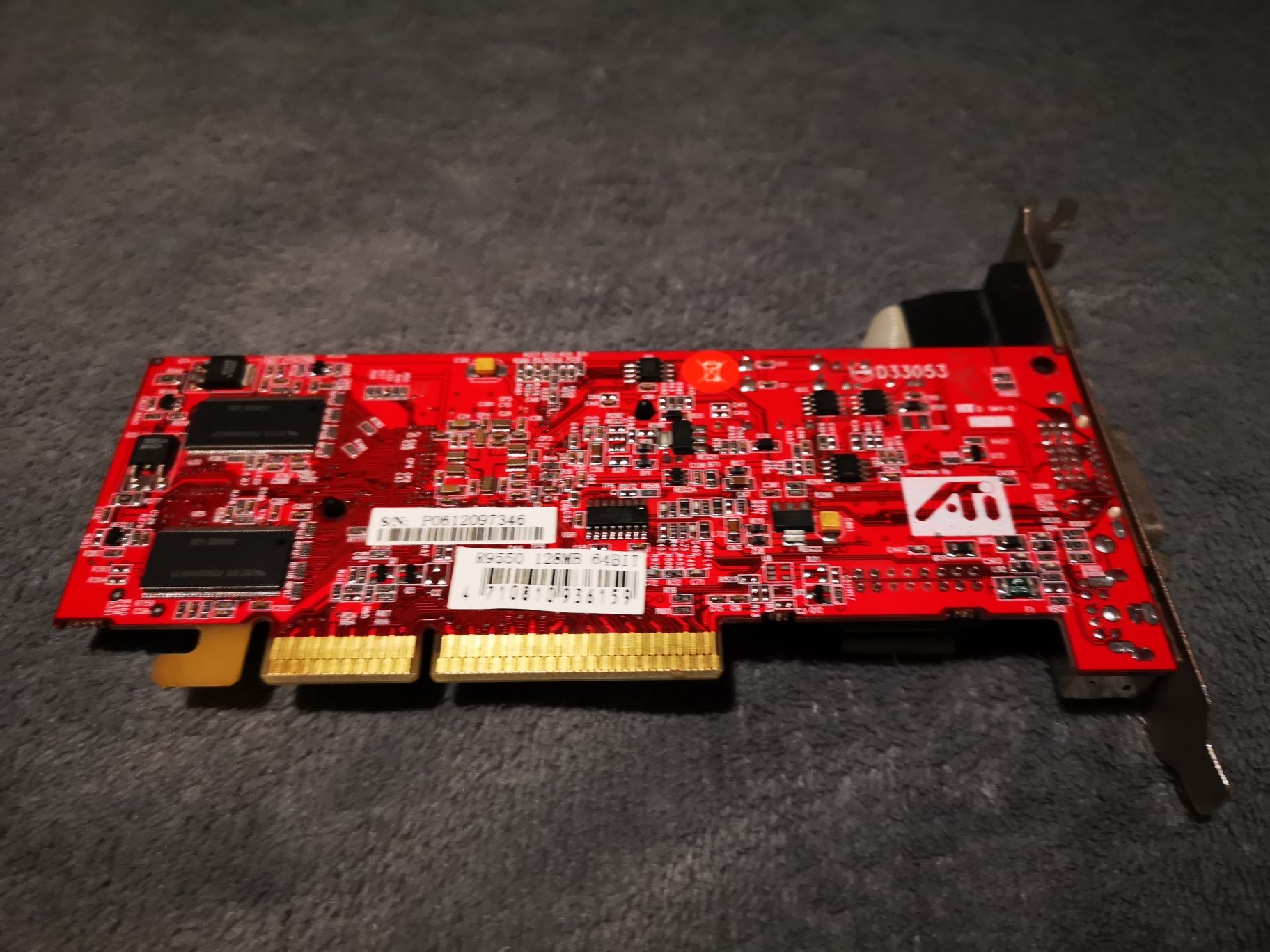 Karta graficzna Radeon R9550