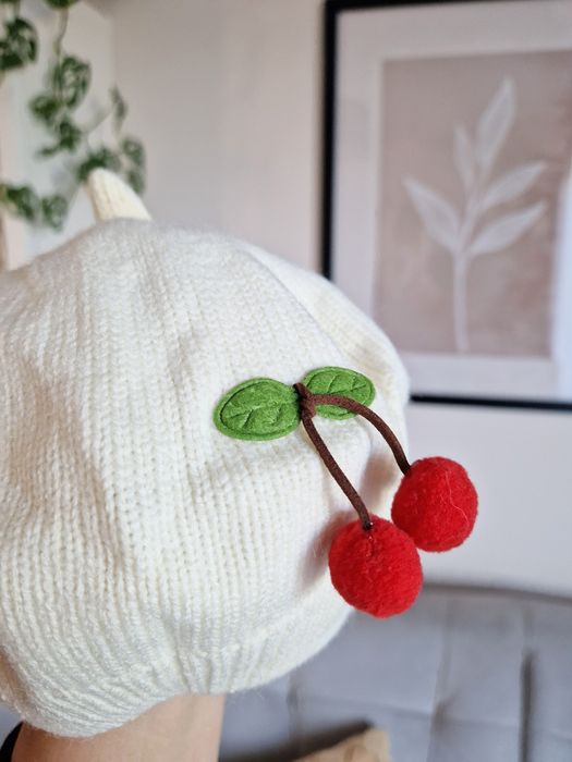 Beżowy beret berecik na jesień dla dziewczynki 1-2 latka