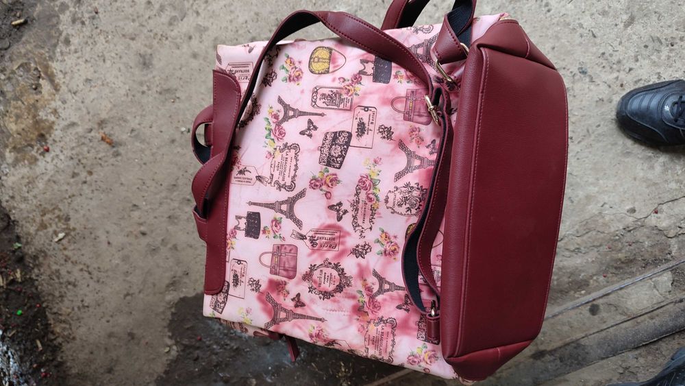 Сумка жіноча рюкзак на плечі