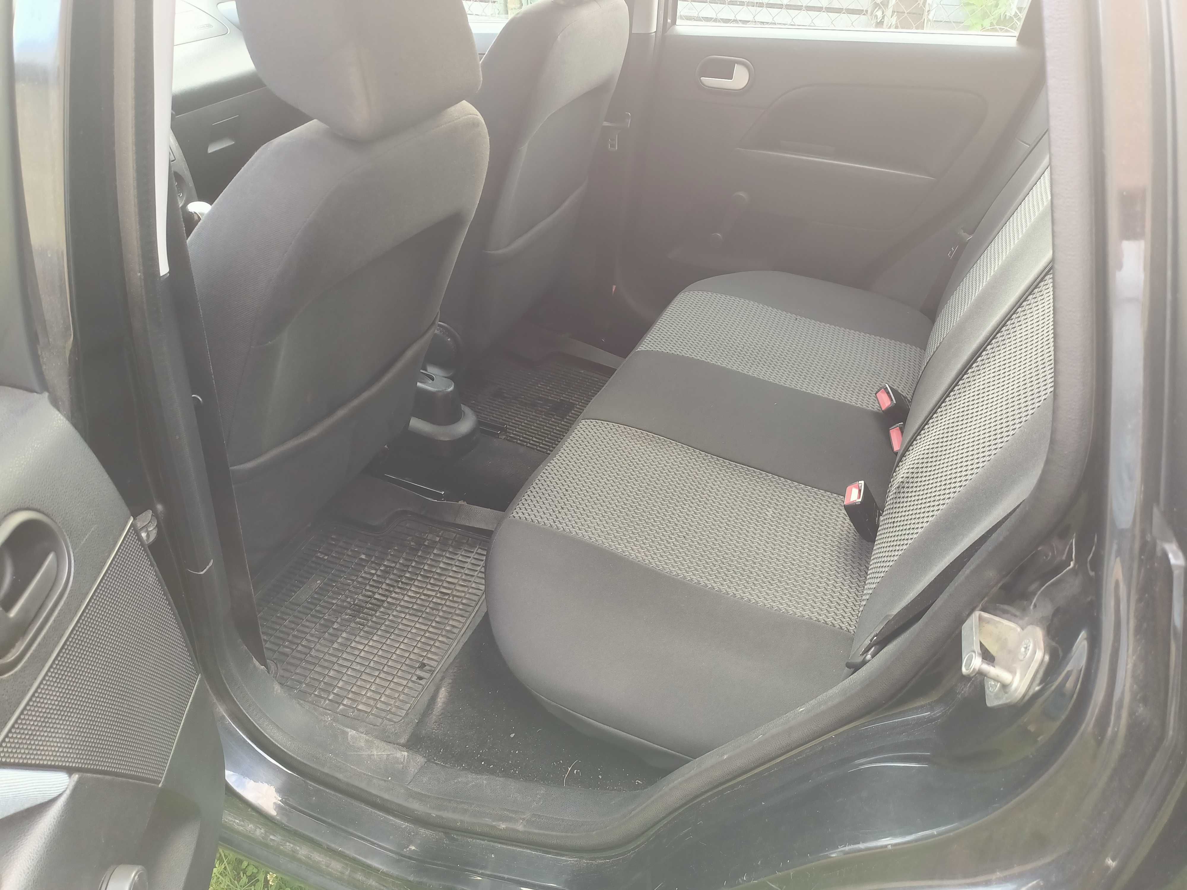 FORD FIESTA 1.4 diesel 2003