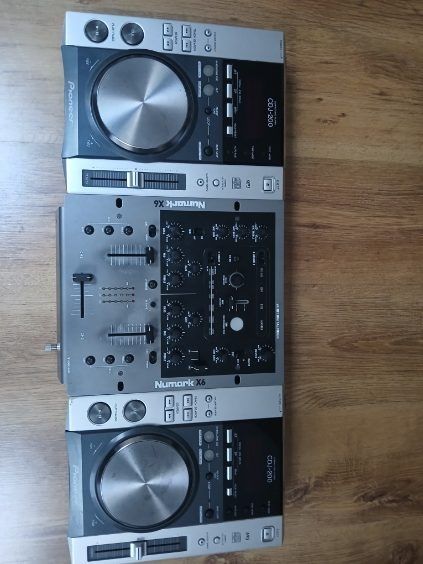 Mixer dj  crossfader cyfrowy Numark x6 + 2x Pioneer CDJ 200