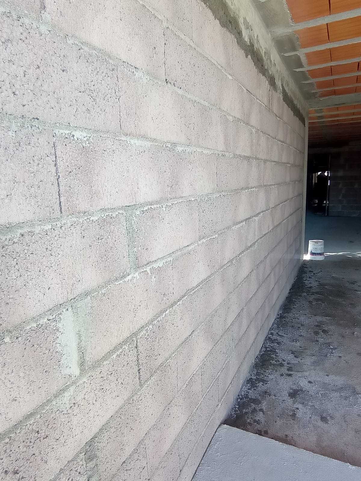 *Contrata se trolha e ajudante**J.Gaia construções unipessoal