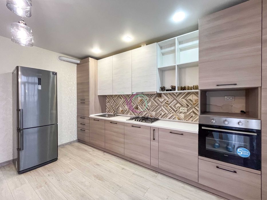 Продаж  сучасної квартири площею 52,3м2!