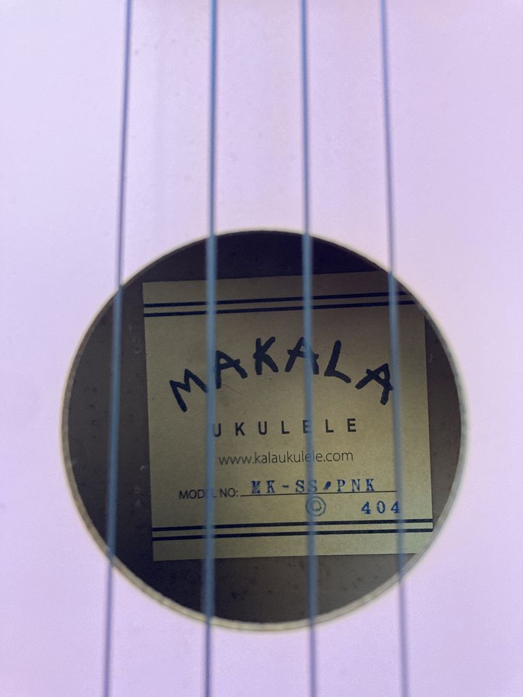 Ukulele Makala MK-SS-PNK